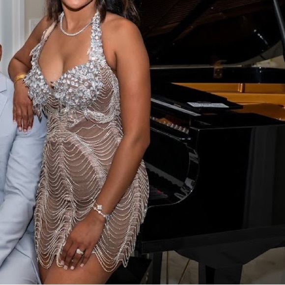 Elegant Silver rhinestone embellished Halter short Dress - Picture 3 of 3